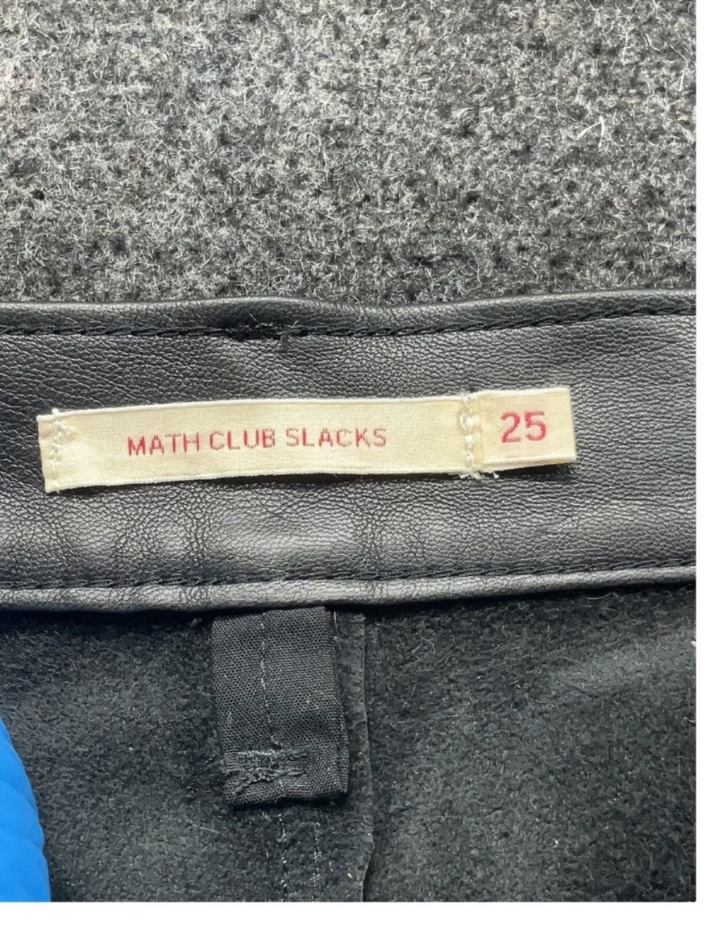 Levi’s Math Club Faux Leather Straight Leg Slacks Black Pants Size 25 - Picture 4 of 5